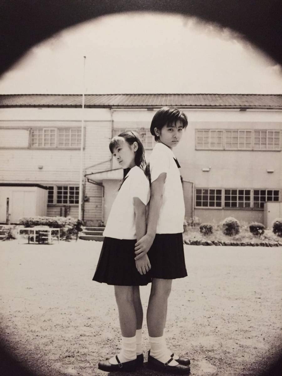 Amazon.co.jp: 古本 帯なし 写真集 1311 前田愛 前田亜季 撮影